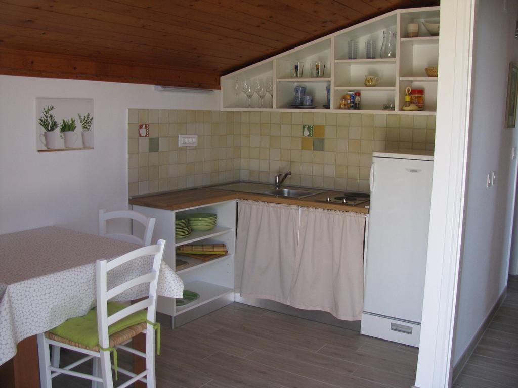 Apartment Marietta Tribunj  Room photo